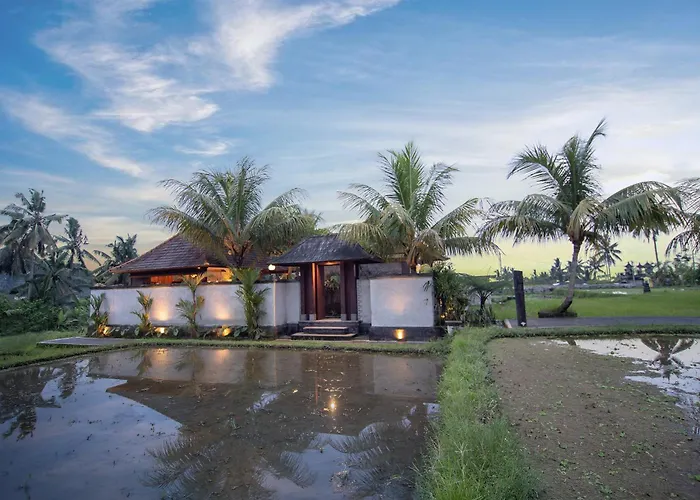 Uma Langkih Villa *